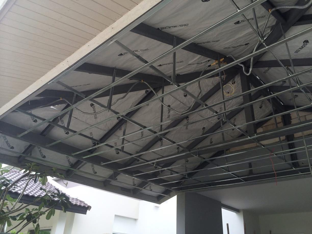 ต่อเติมโรงจอดรถหน้าบ้าน Casa Ville รามคำแหง-วงแหวน