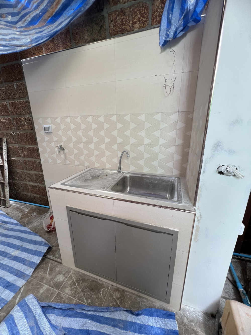 ต่อเติมหลังบ้านครัวนอก